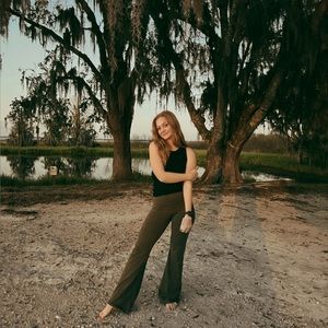 Meet your Posher, Olivia